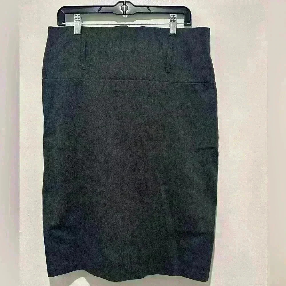 ☀️🏖️**Bundle** 2 dots brand‎ skirts